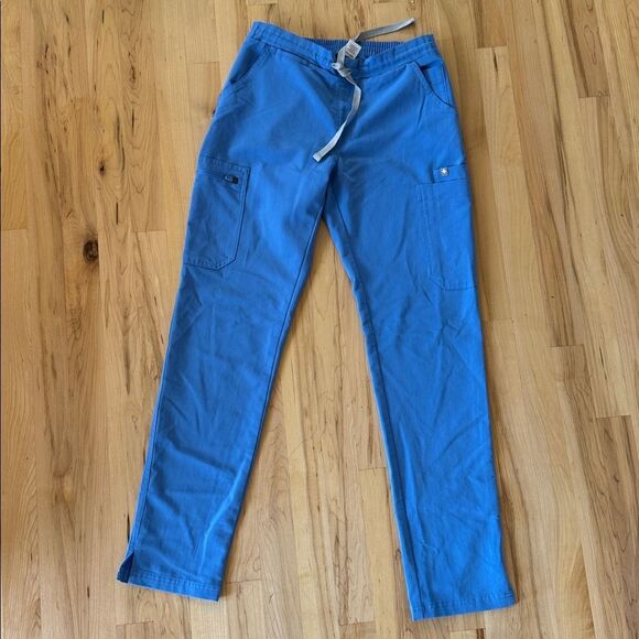 Figs Light Blue Scrub Set - Picture 2 of 4